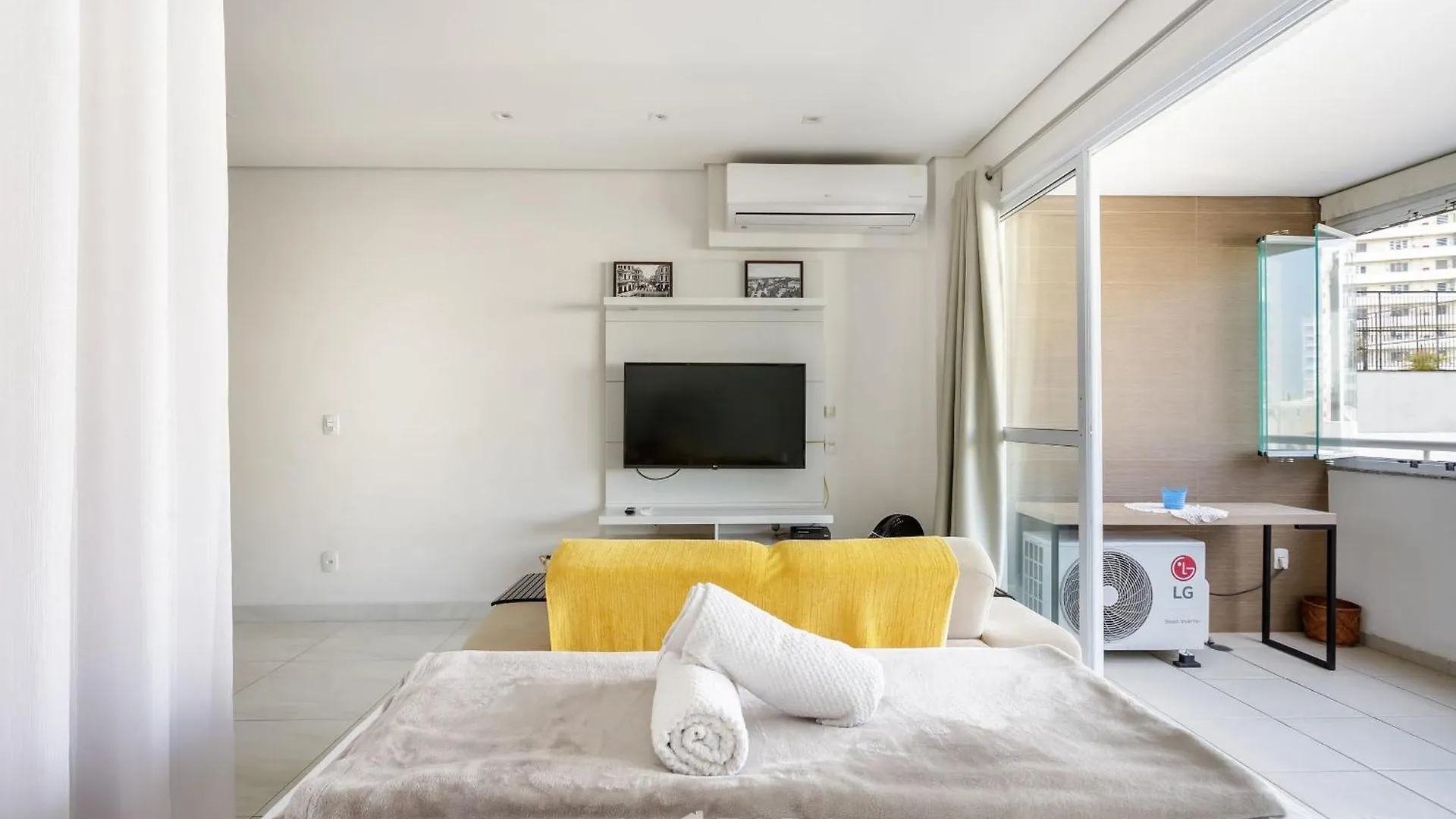 Studio C/ Piscina Proximo A Catedral Da Se Cgf135 São Paulo Apartment